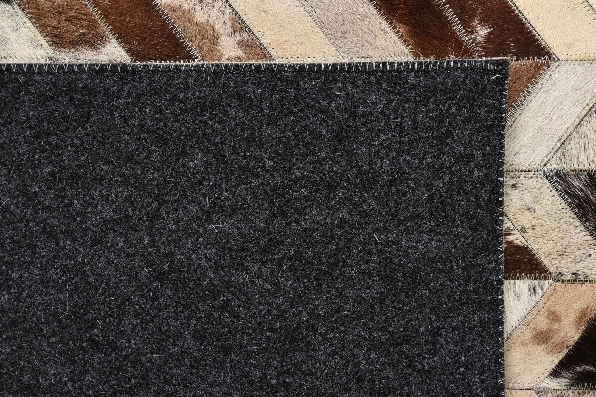 5' 3 x 8' Cowhide Rug