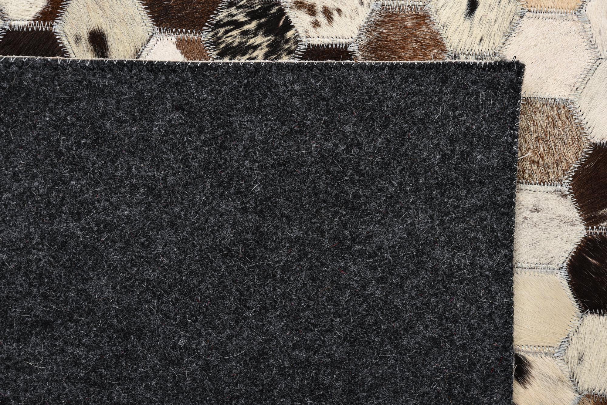 5' 1 x 8' Cowhide Rug