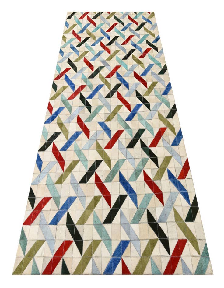 Detail image of 5' x 7' 10 Cowhide Rug