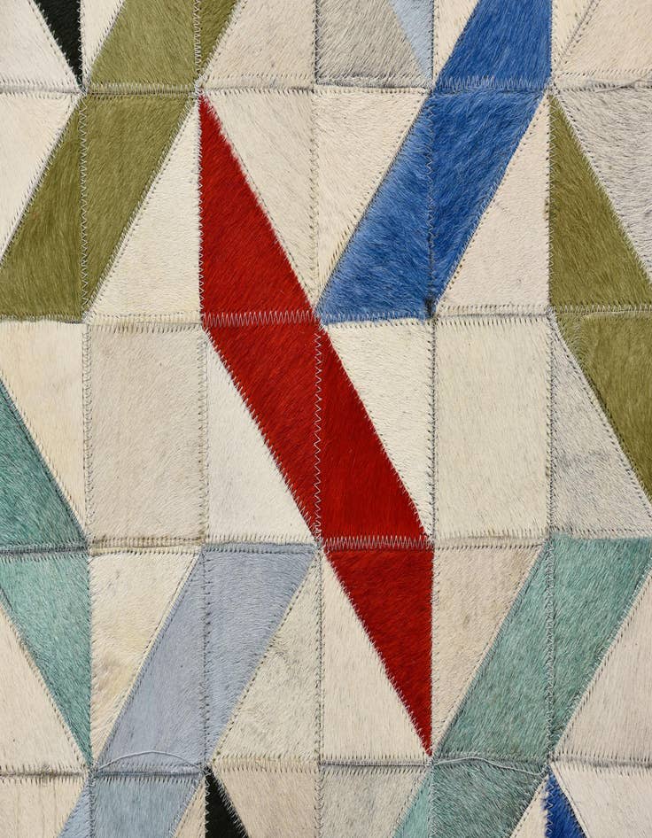 Detail image of 5' x 7' 10 Cowhide Rug