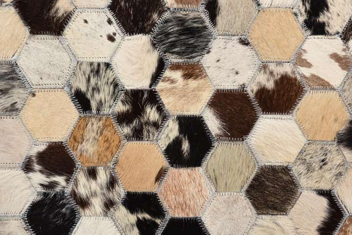 5' 1 x 8' Cowhide Rug