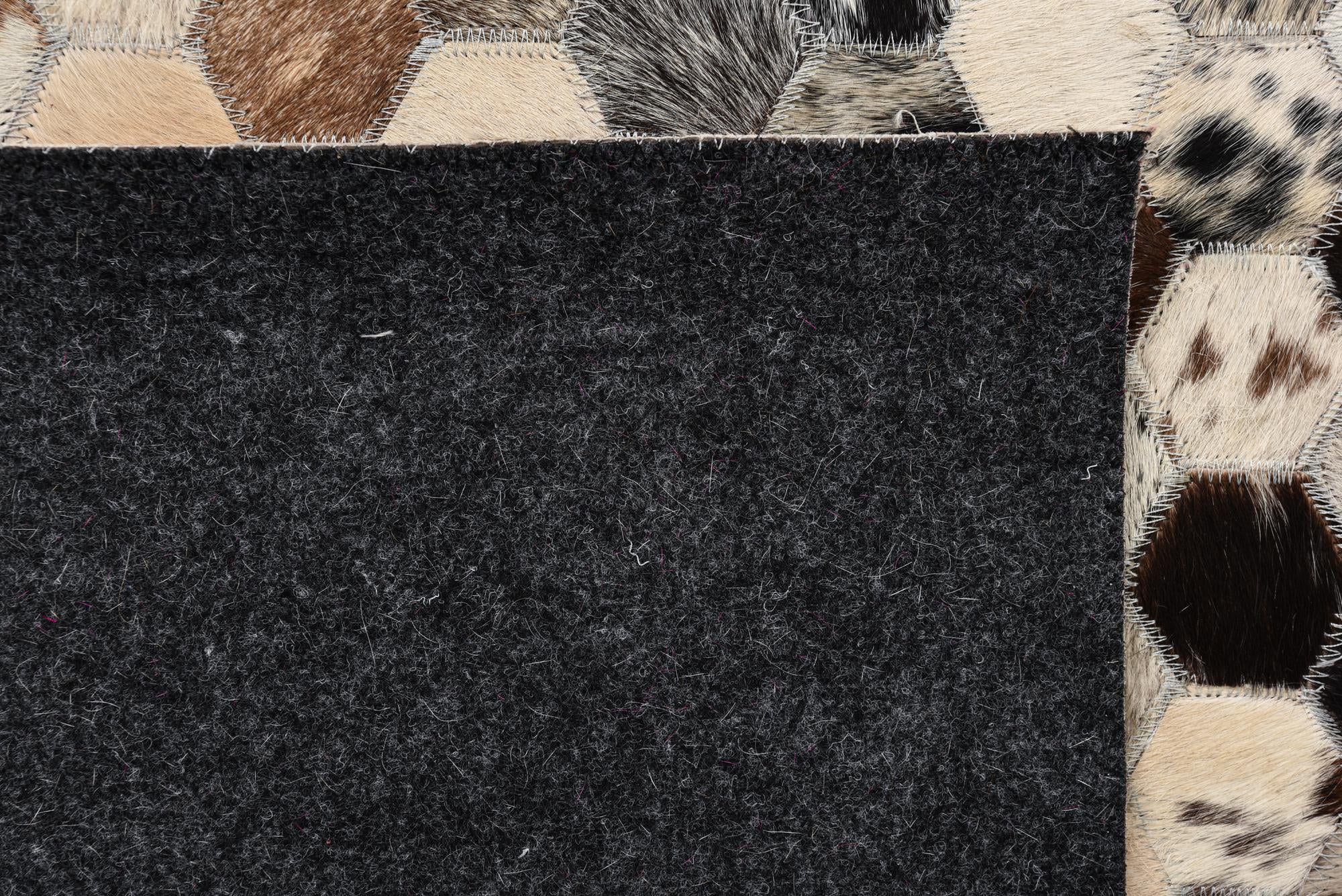 5' 1 x 8' Cowhide Rug