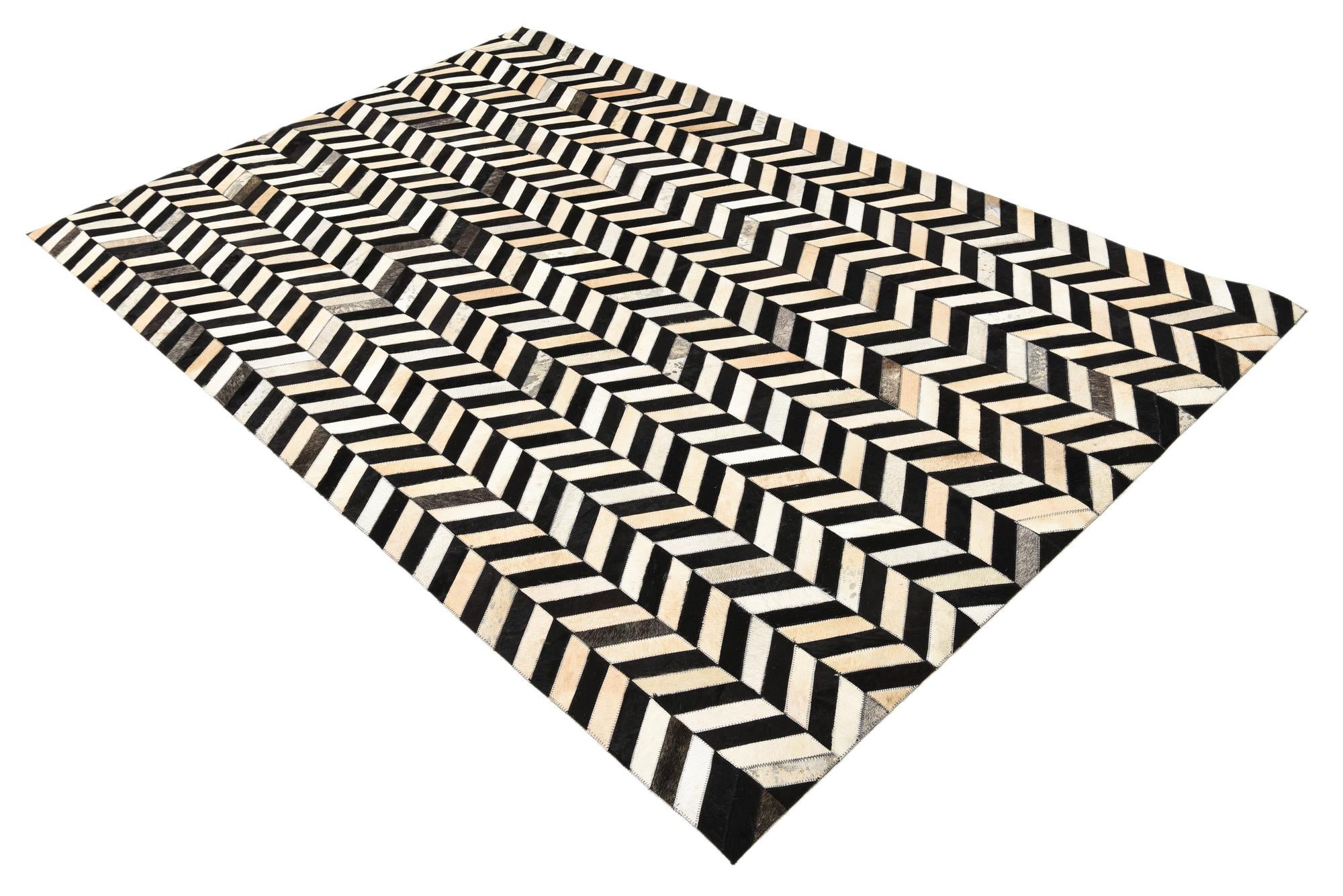 5' 3 x 8' Cowhide Rug