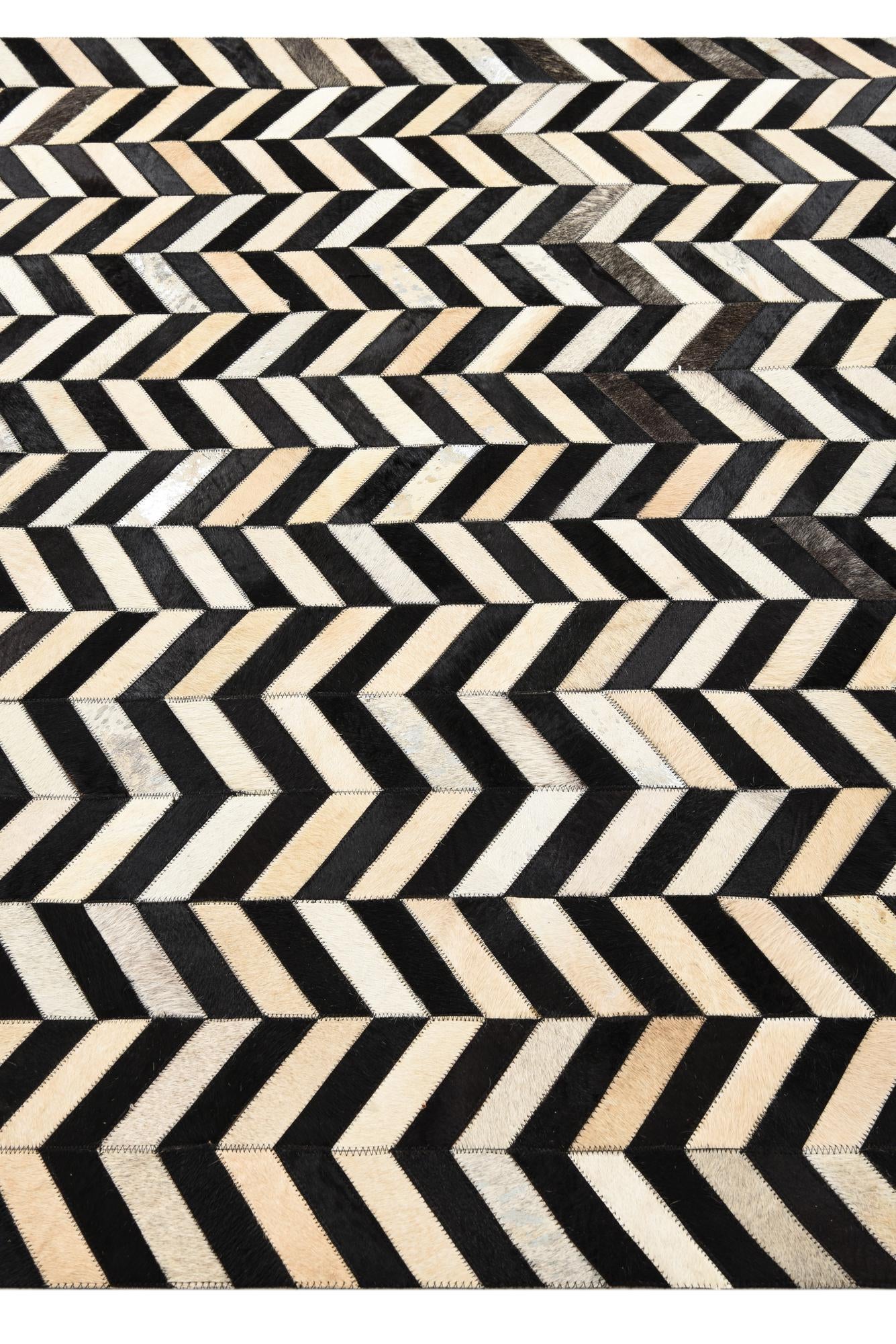 5' 3 x 8' Cowhide Rug
