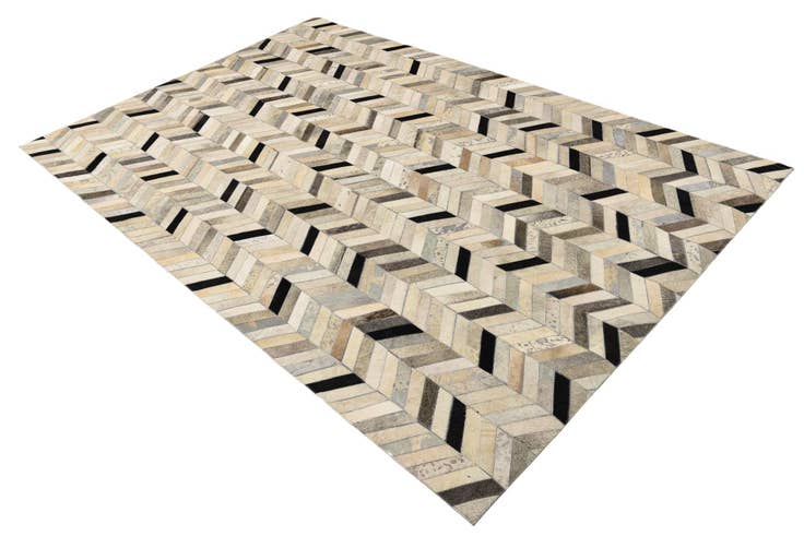 Detail image of 5' 3 x 8' Cowhide Rug