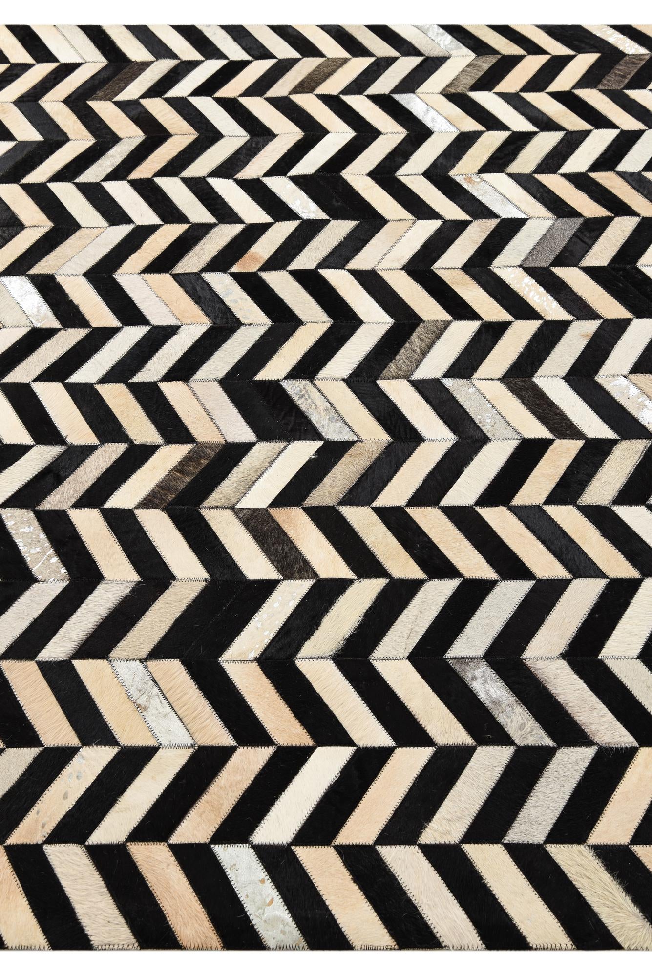 5' 2 x 8' Cowhide Rug