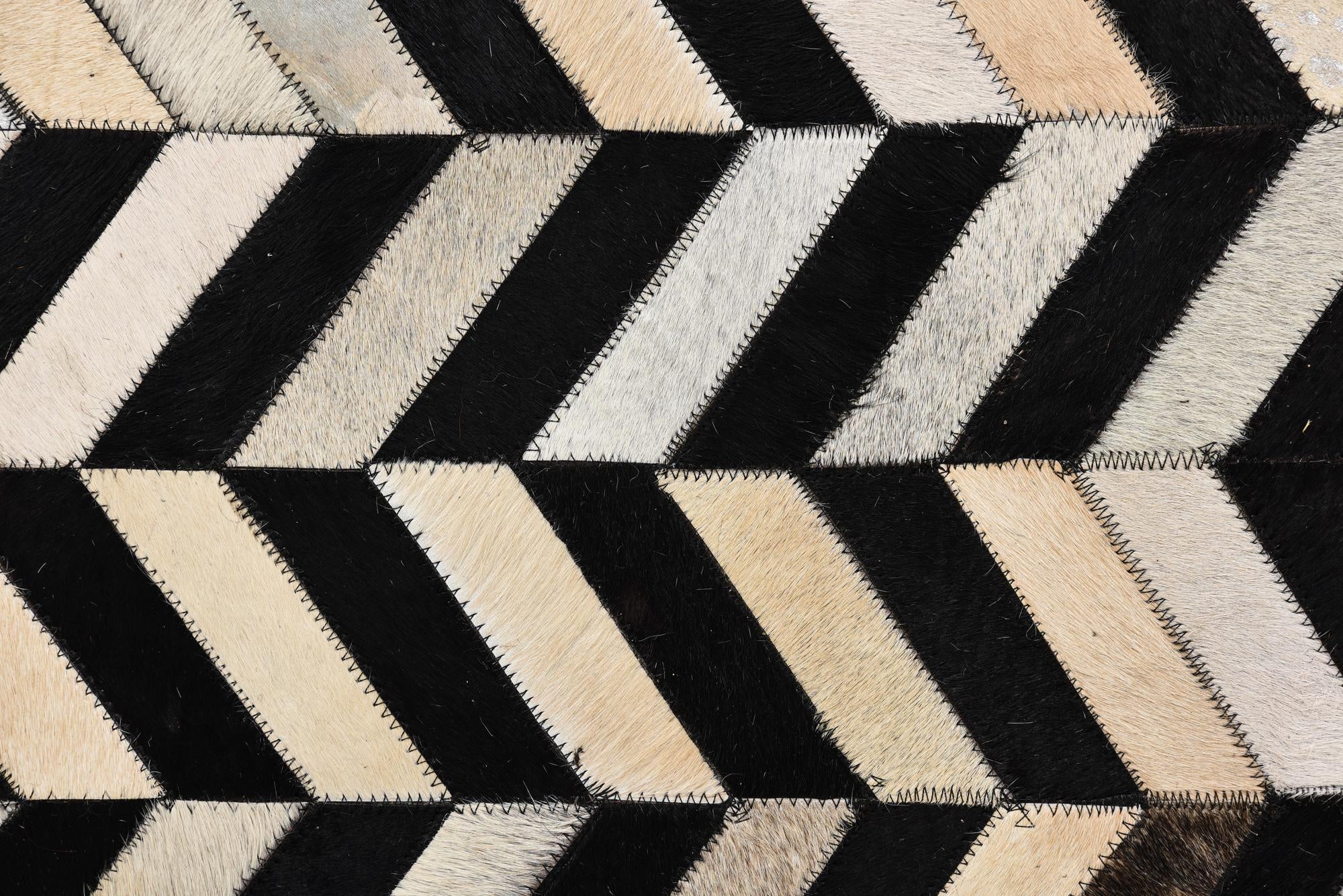 5' 2 x 8' Cowhide Rug