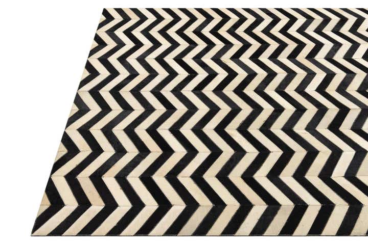5' x 8' Cowhide Rug