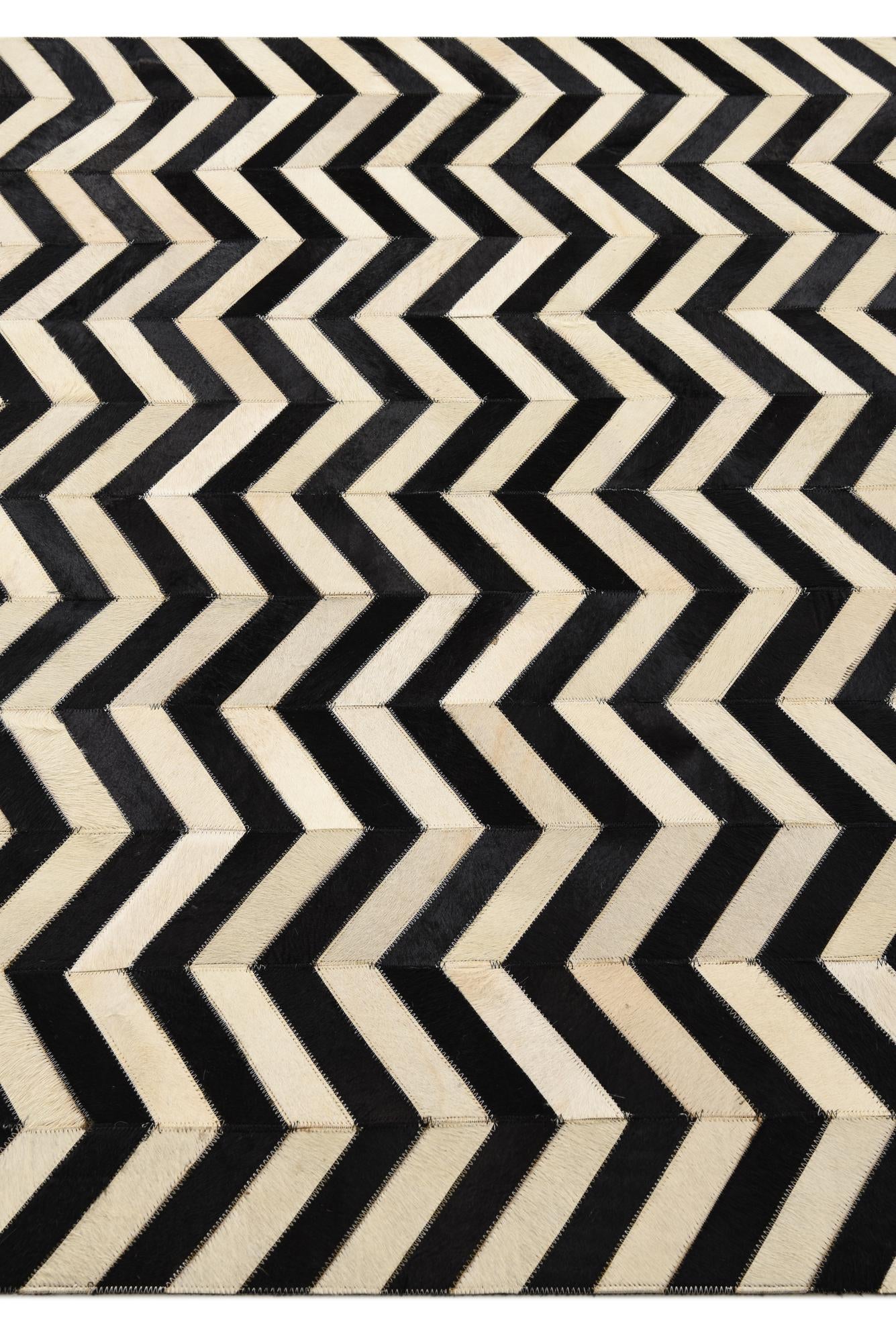 5' x 8' Cowhide Rug