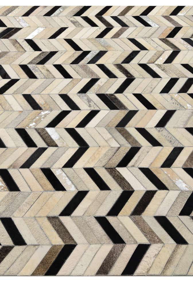 5' 2 x 8' 3 Cowhide Rug