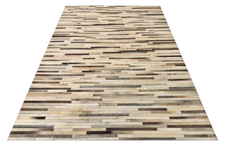 5' 4 x 7' 8 Cowhide Rug