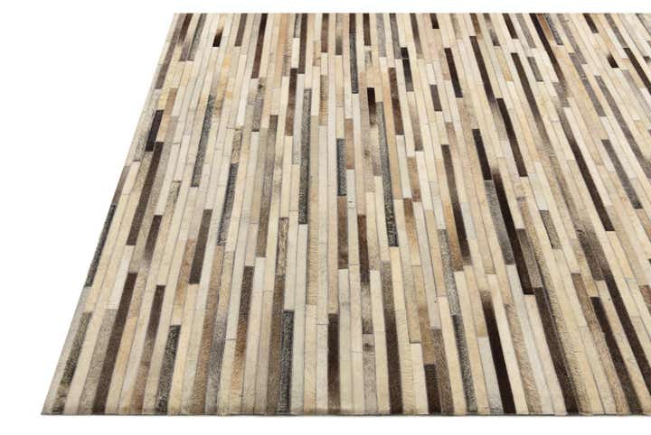 5' 4 x 7' 8 Cowhide Rug