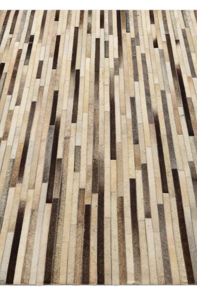 5' 4 x 7' 8 Cowhide Rug