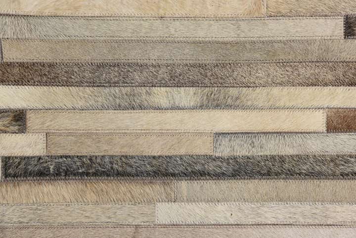 5' 4 x 7' 8 Cowhide Rug
