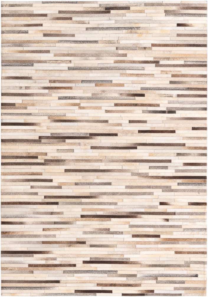 5' 4 x 7' 8 Cowhide Rug