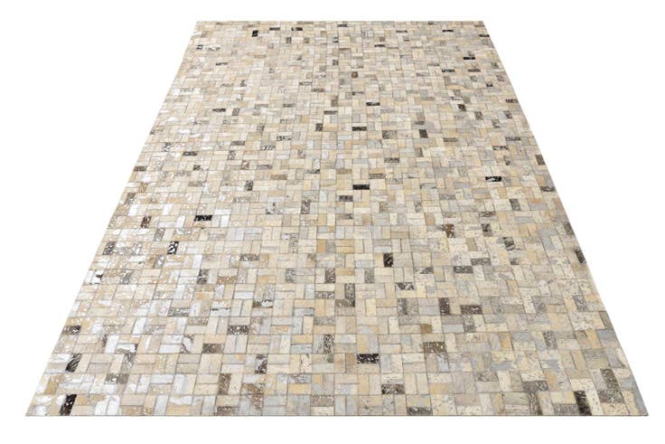 Detail image of 5' 5 x 7' 7 Cowhide Rug