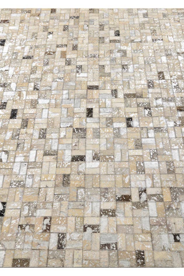 Detail image of 5' 5 x 7' 7 Cowhide Rug