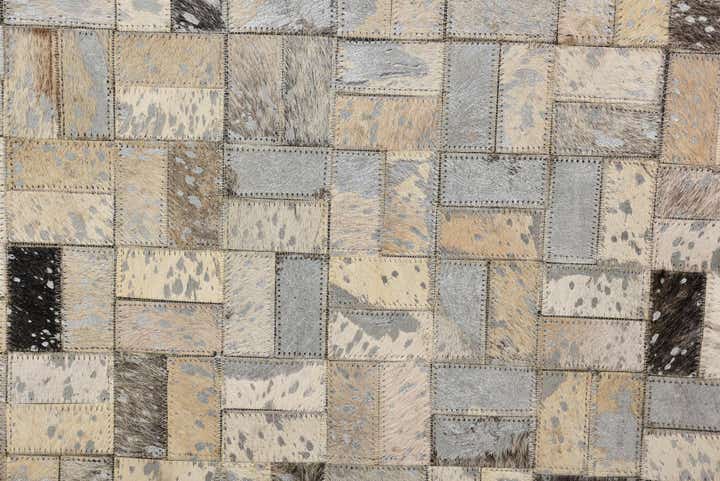 5' 5 x 7' 7 Cowhide Rug