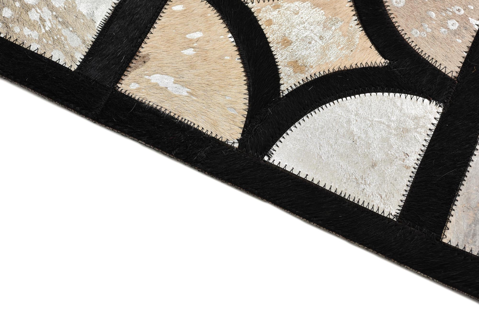 5' 3 x 7' 7 Cowhide Rug