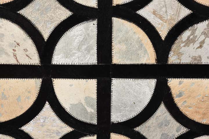 5' 3 x 7' 7 Cowhide Rug