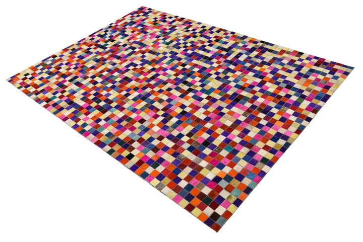 4' 10 x 6' 9 Cowhide Rug