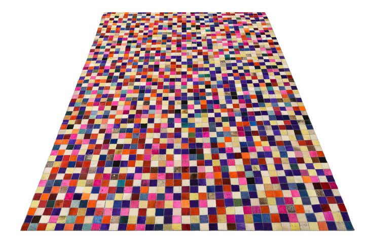 4' 10 x 6' 9 Cowhide Rug