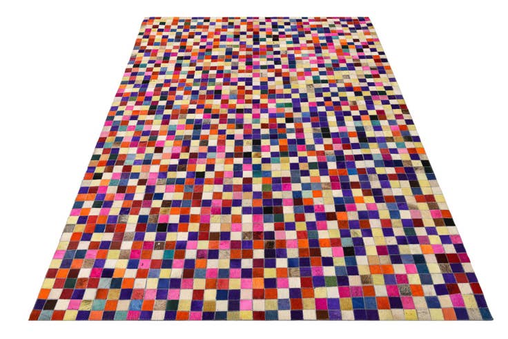 Detail image of 4' 10 x 6' 9 Cowhide Rug