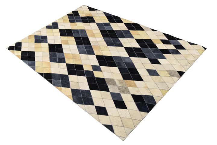 4' x 5' 10 Cowhide Rug