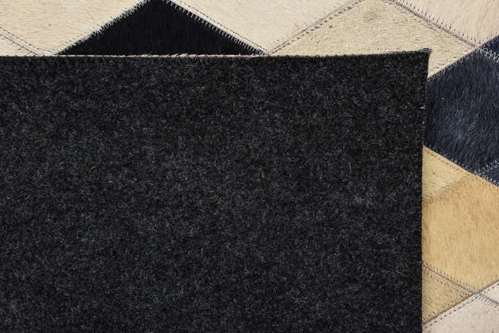 4' x 5' 10 Cowhide Rug
