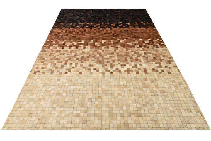 6' 7 x 9' 7 Cowhide Rug