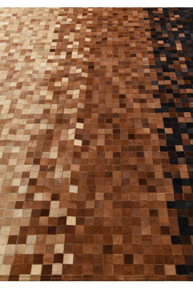 Detail image of 6' 7 x 9' 7 Cowhide Rug