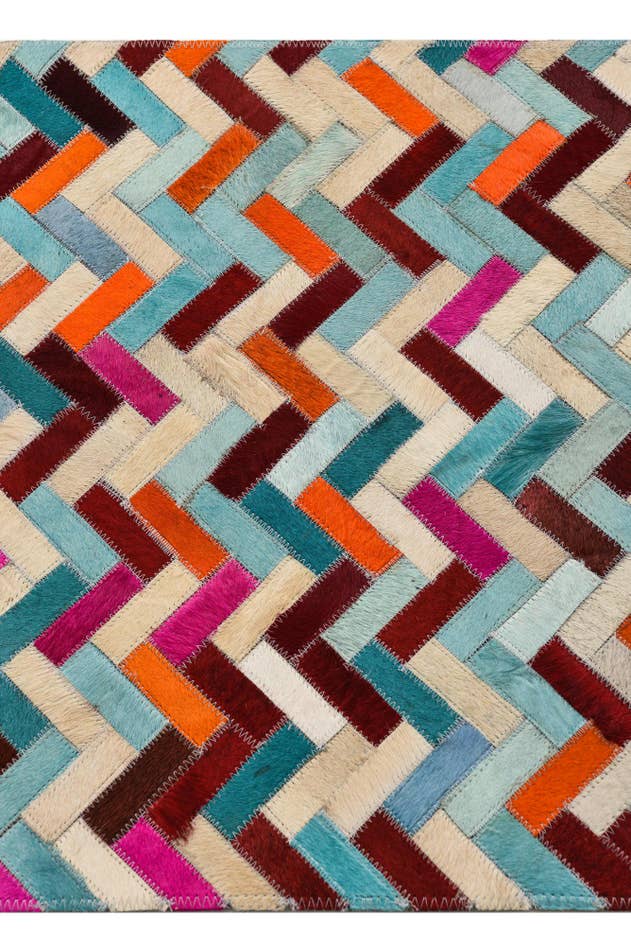 Detail image of 2' 1 x 3' Cowhide Rug