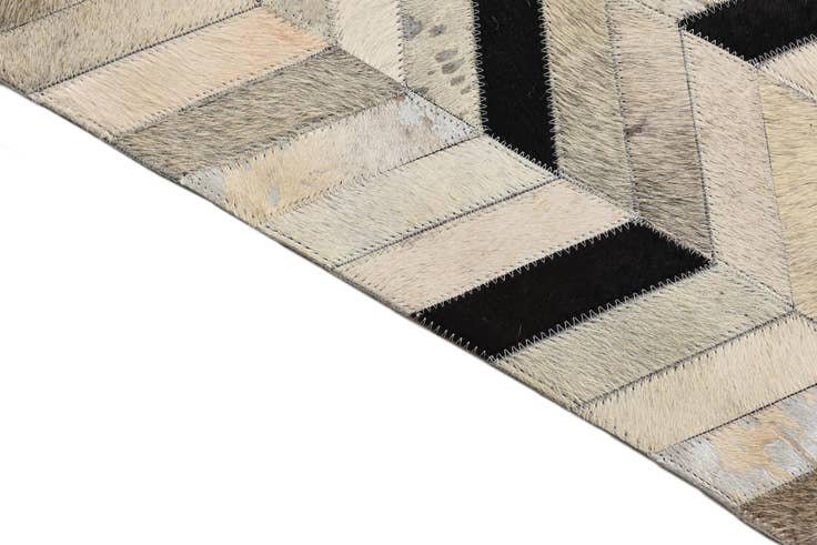 Detail image of 5' 3 x 8' 1 Cowhide Rug