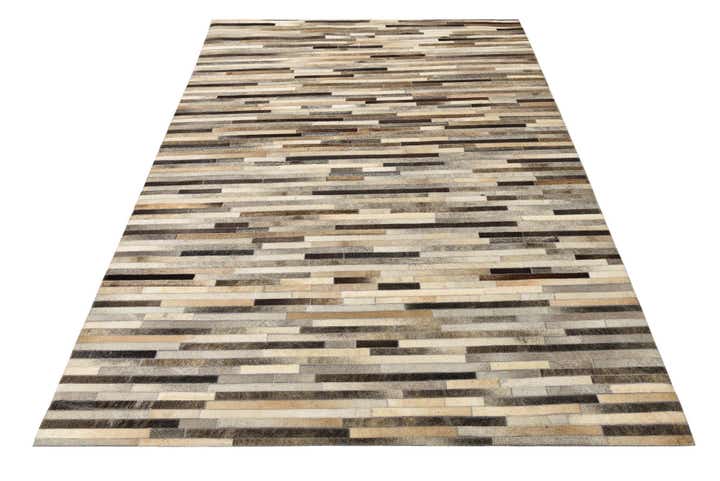 5' 4 x 7' 8 Cowhide Rug