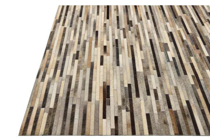 5' 4 x 7' 8 Cowhide Rug