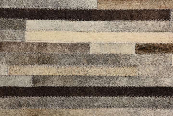 5' 4 x 7' 8 Cowhide Rug