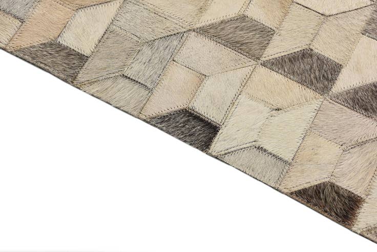 Detail image of 5' 4 x 7' 6 Cowhide Rug