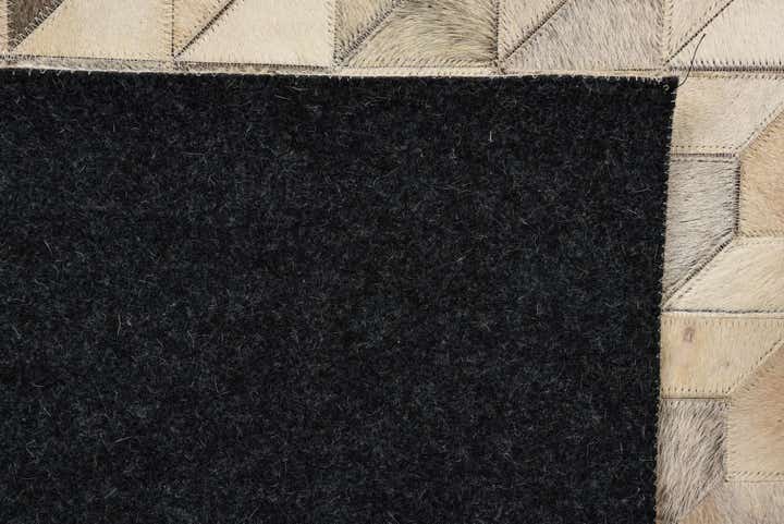 5' 4 x 7' 6 Cowhide Rug