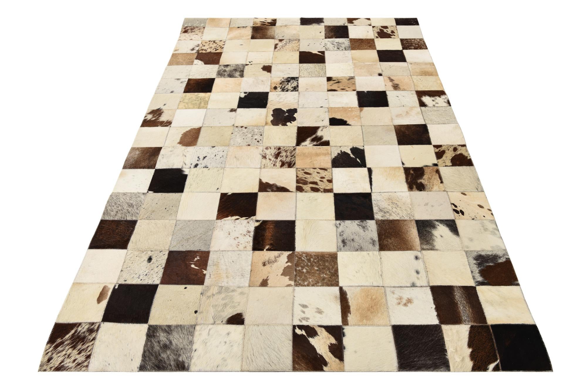 5' x 7' 9 Cowhide Rug