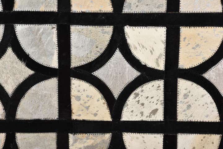 5' 3 x 7' 6 Cowhide Rug