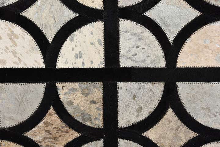 5' 3 x 7' 7 Cowhide Rug
