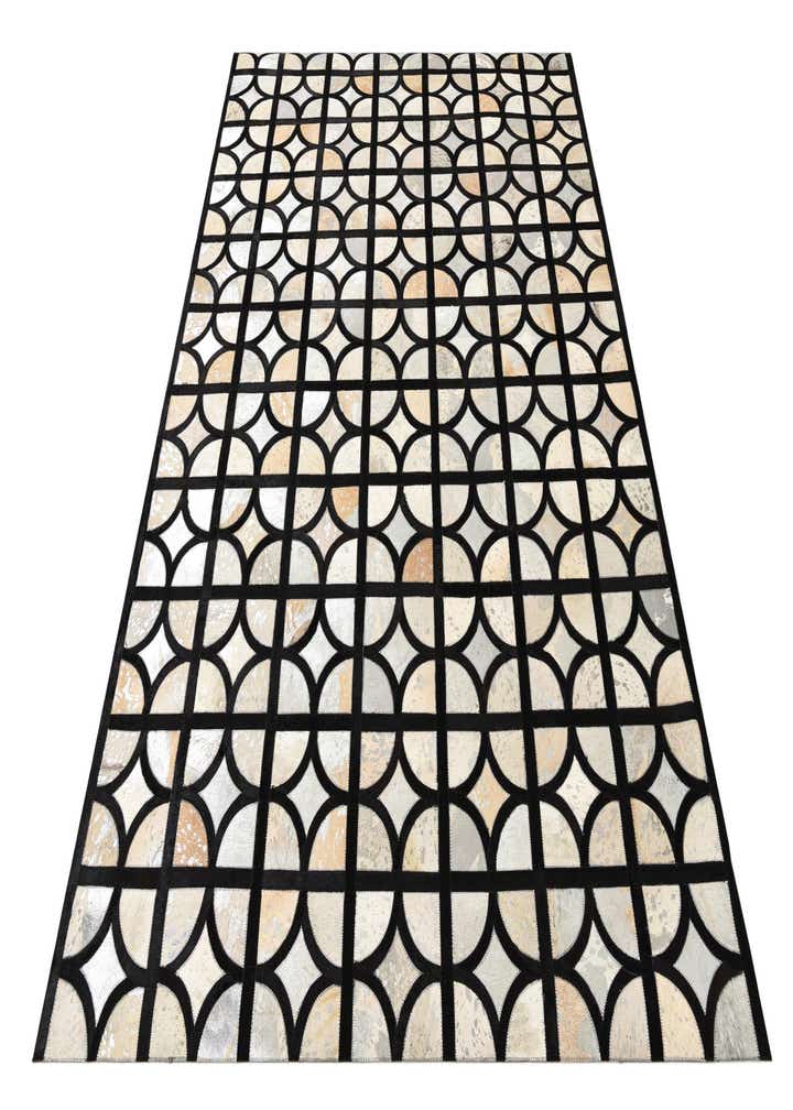 5' 3 x 7' 7 Cowhide Rug