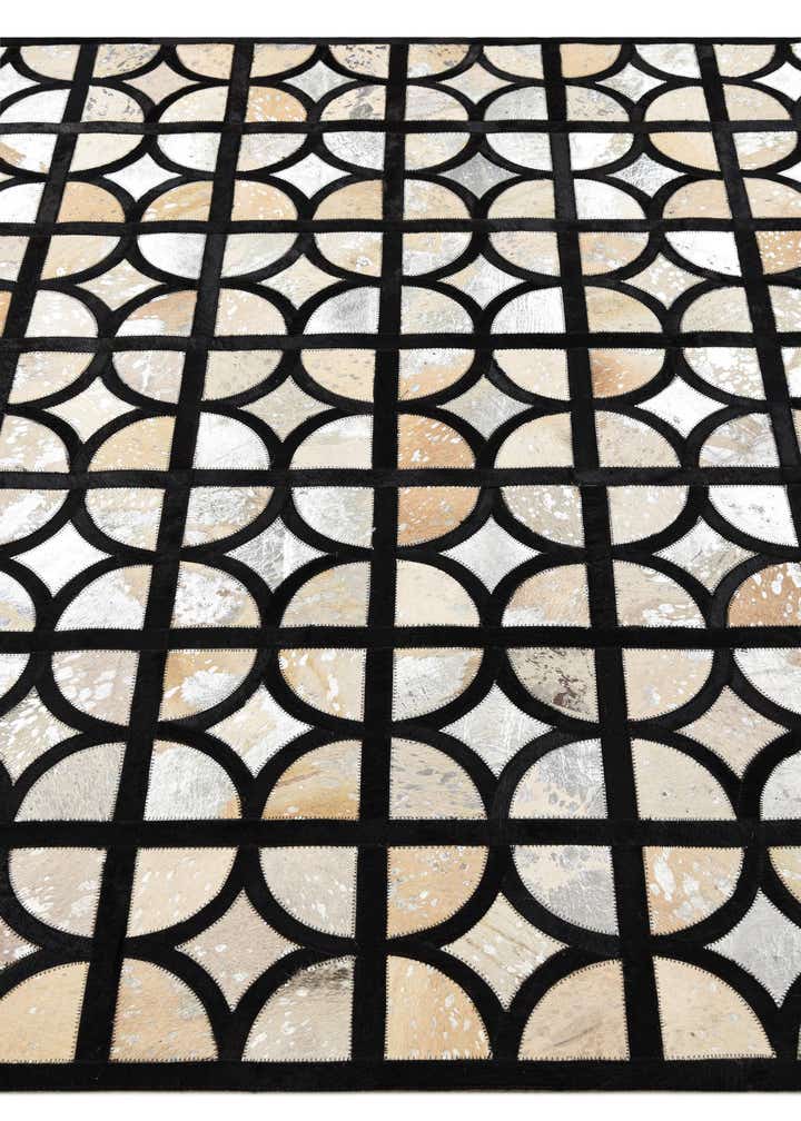 5' 3 x 7' 7 Cowhide Rug