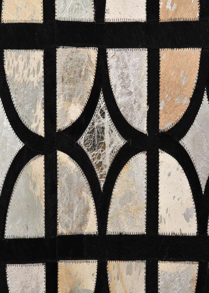 5' 3 x 7' 7 Cowhide Rug