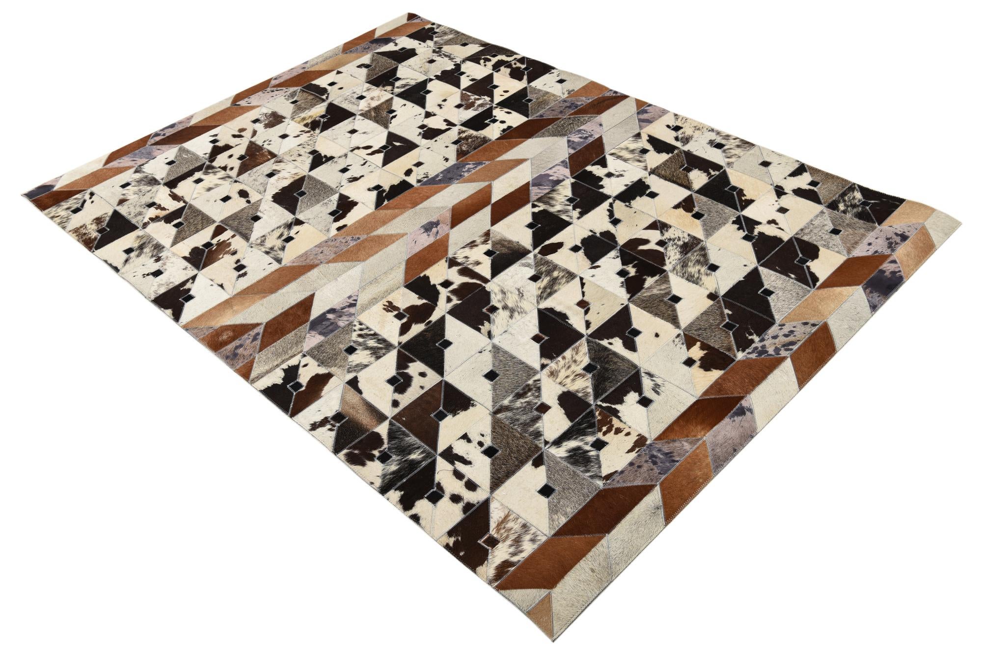 4' 8 x 6' 5 Cowhide Rug