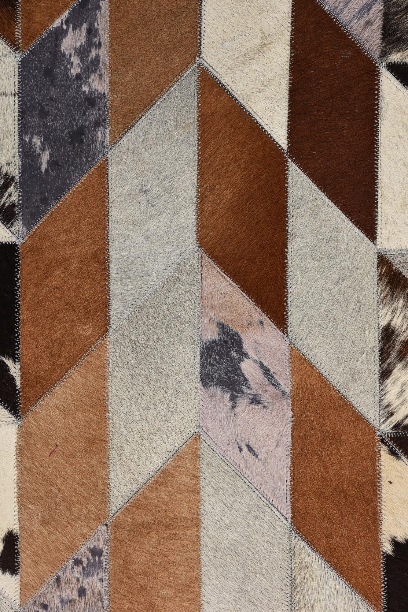 4' 8 x 6' 5 Cowhide Rug