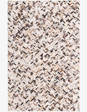 5' 2 x 8' Cowhide Rug
