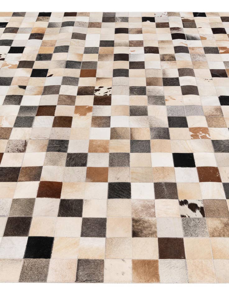 Detail image of 8' x 9' 11 Cowhide Stocks Rug