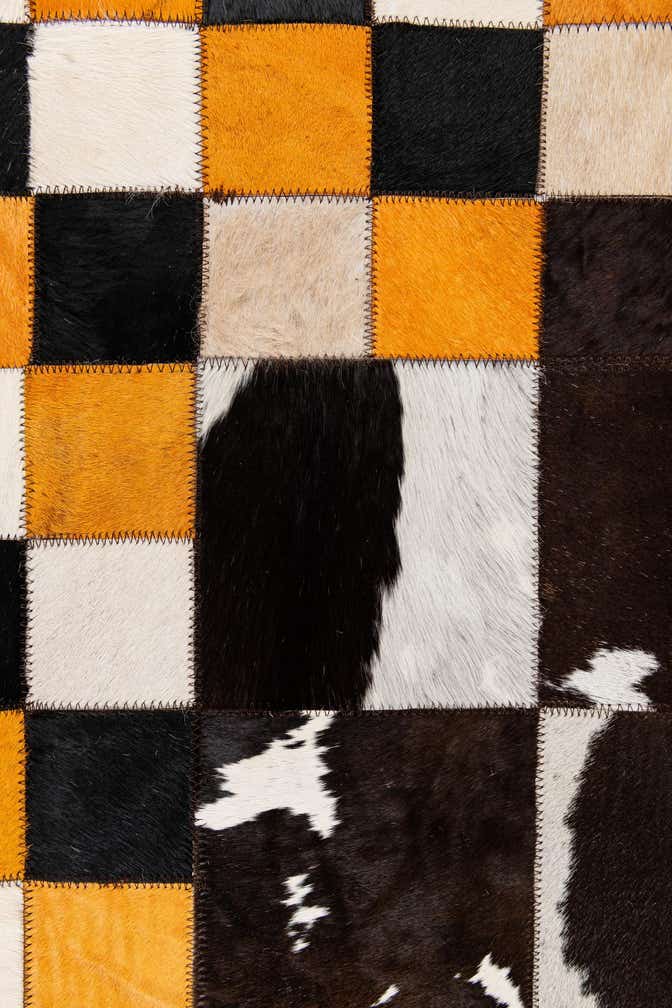 8' x 10' Cowhide Stocks Rug
