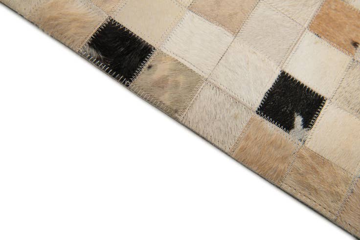 Detail image of 8' x 9' 11 Cowhide Stocks Rug